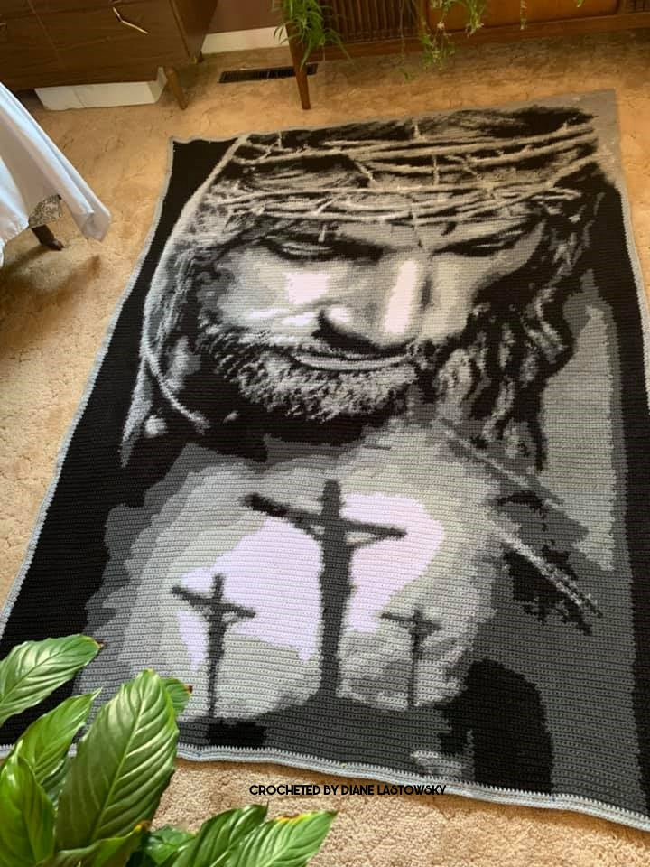 Jesus On The Cross Graphghan Pattern