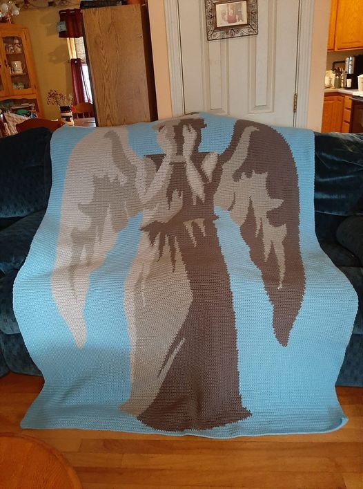 Weeping Angel Crochet Graphghan Pattern