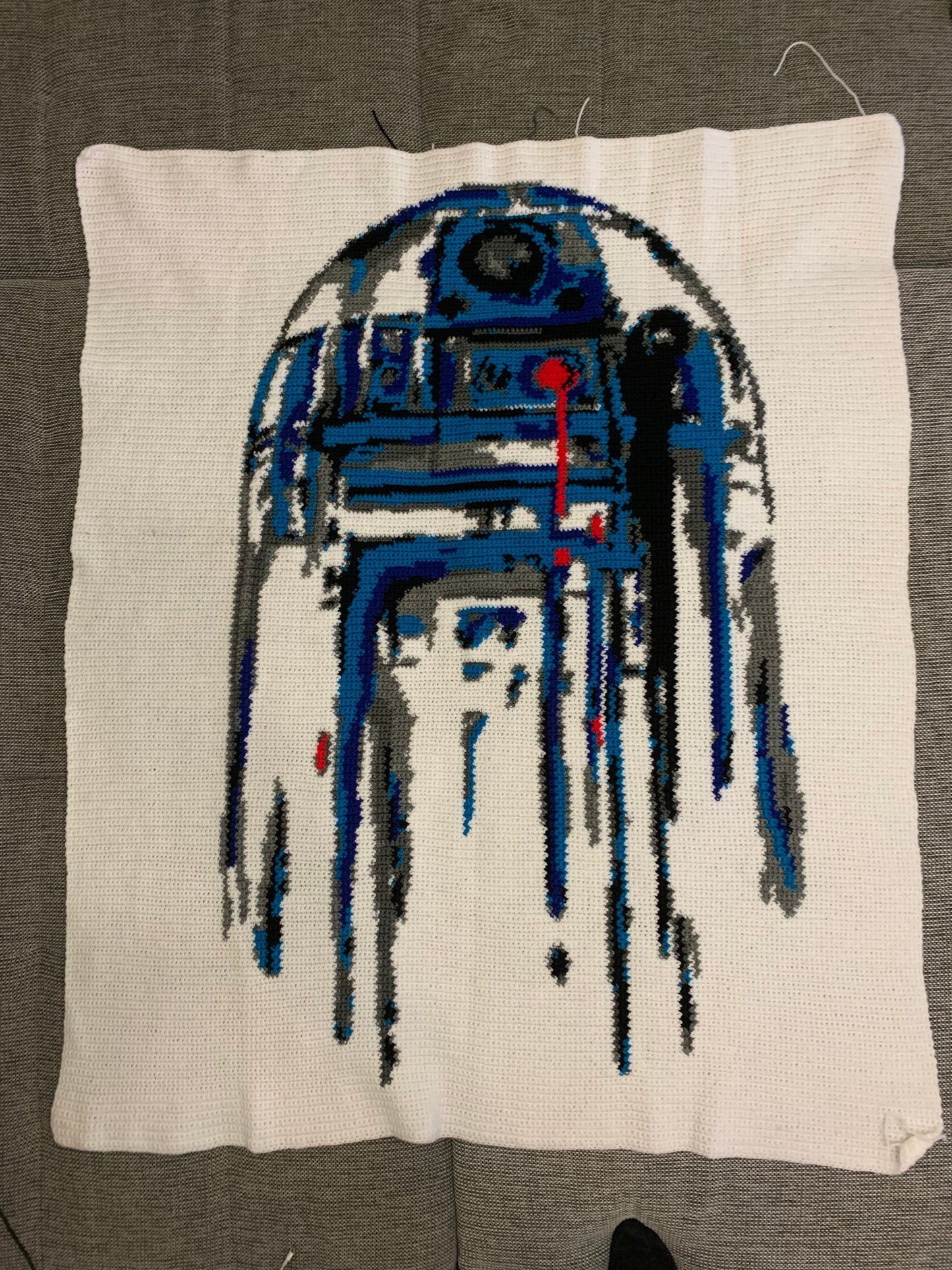R2D2 Crochet Graphghan Pattern