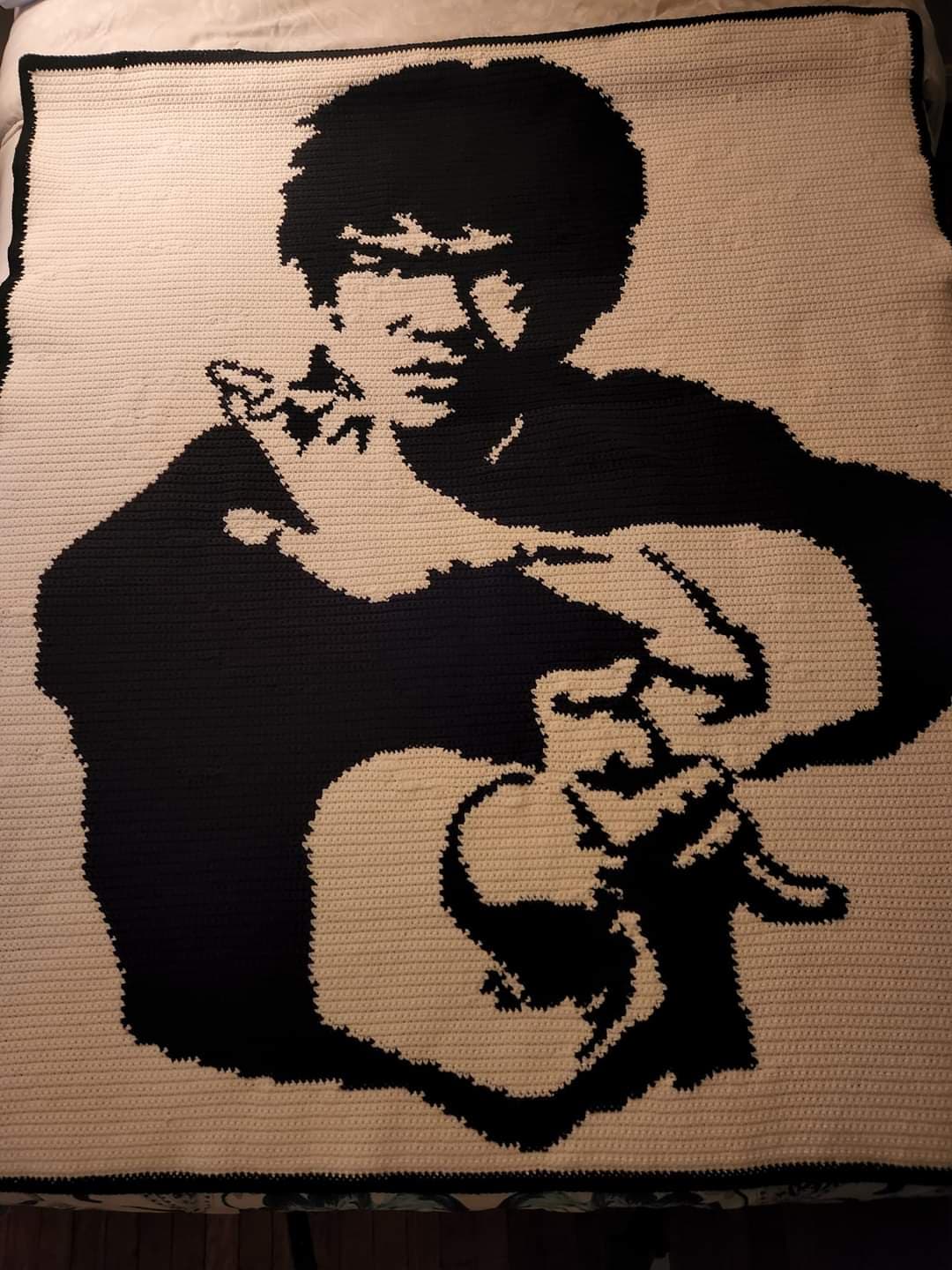 Bruce Lee Crochet Graphghan Pattern SC 180 x 240