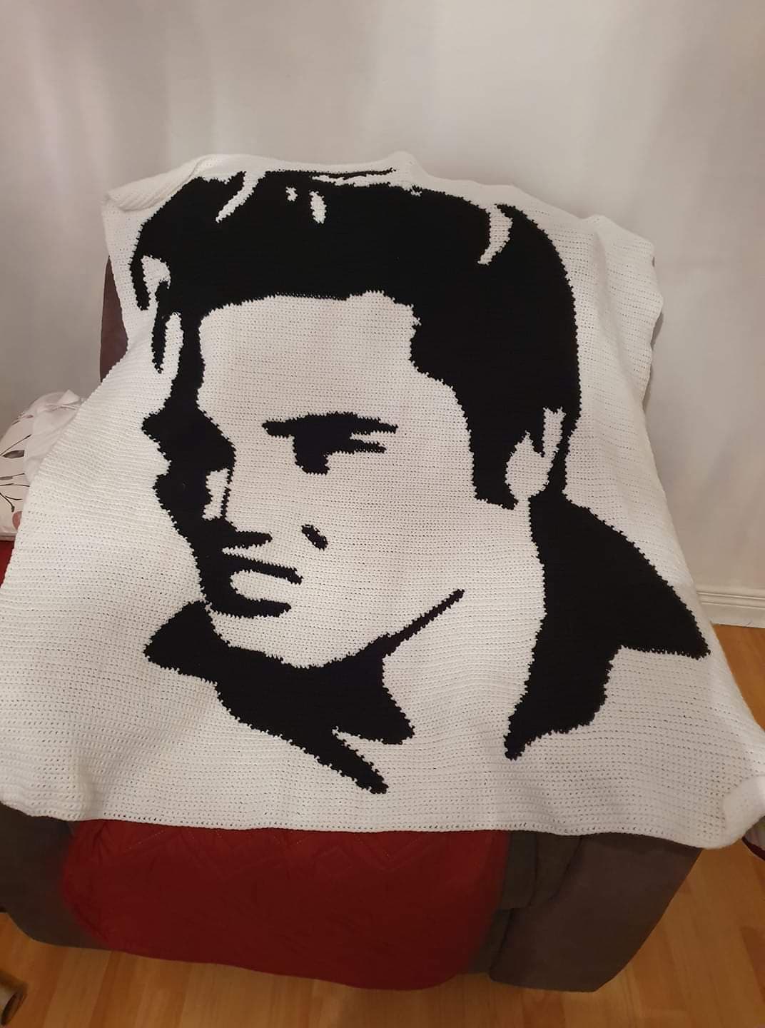 Elvis Presley Silhouette Crochet Pattern