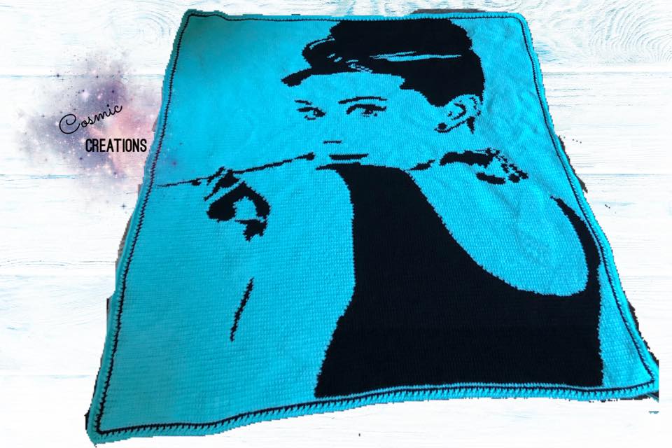 Audrey Hepburn Silhouette Crochet Graphghan Pattern