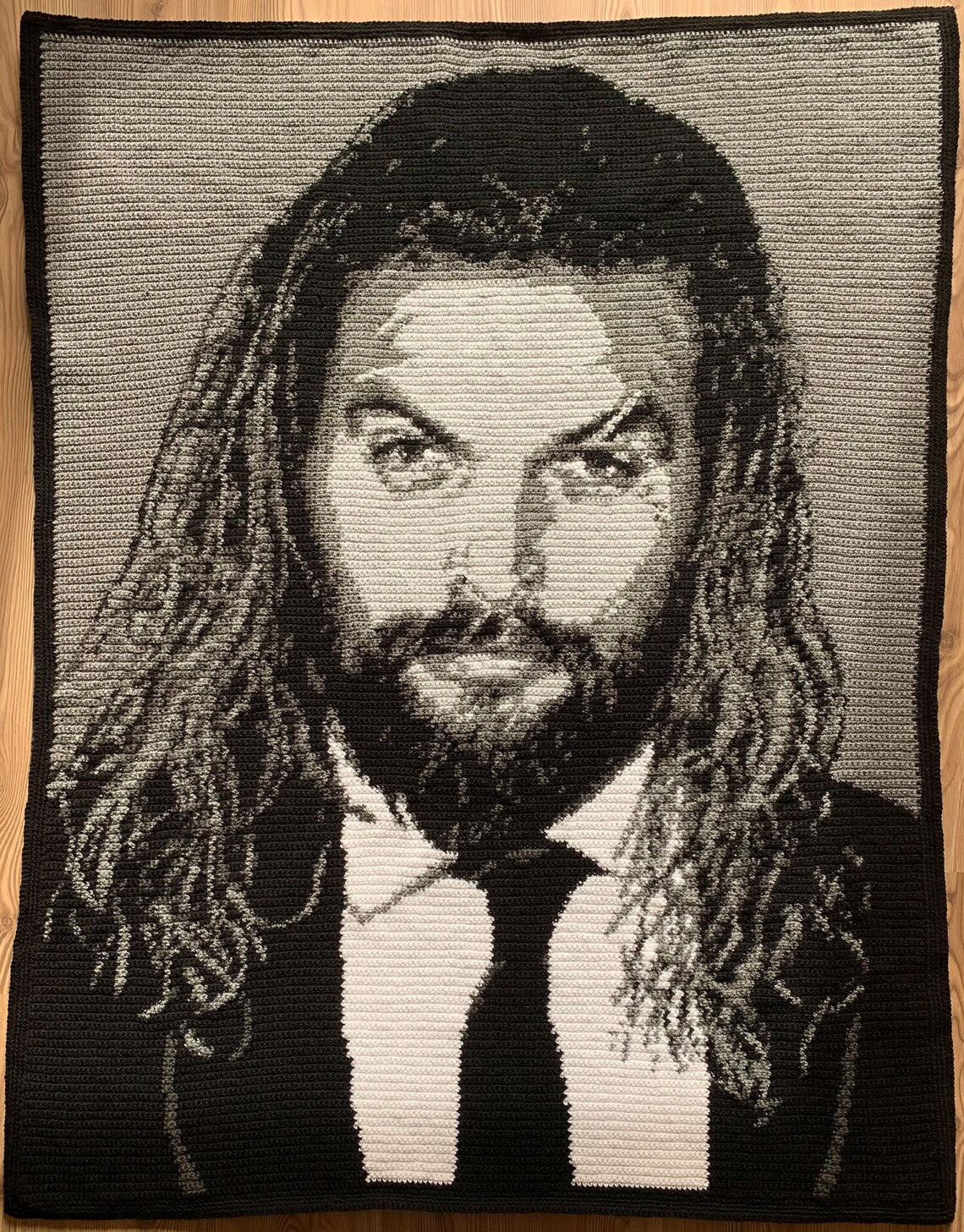 Jason Momoa Photoghan SC180x260