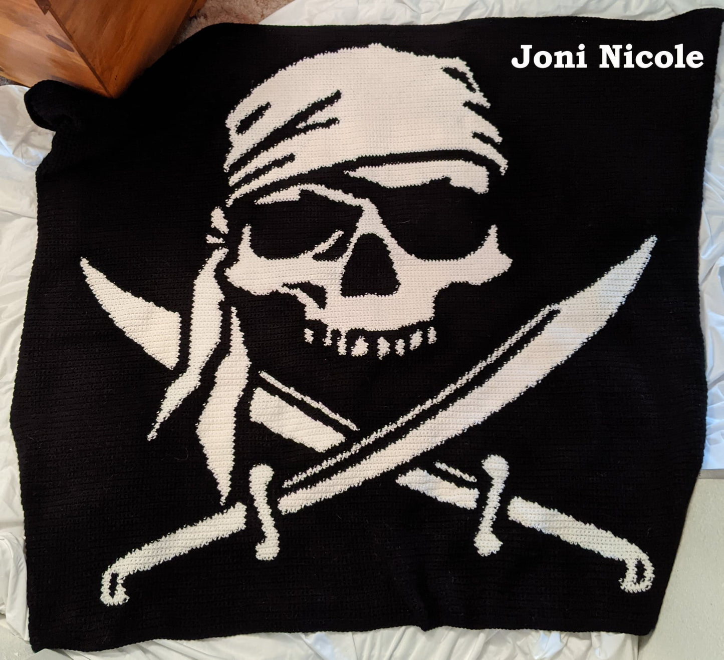 Jolly Roger Pirate Flag Crochet Graphghan Pattern
